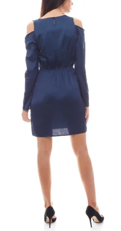 NA-KD X Hanna Licious Cold Shoulder Kleid Glänzendes Damen Kleid Blau -Mode Reich Geschaft 1454 000040 0018