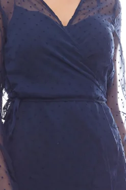 NA-KD X Qontrast Wickel-Kleid Durchsichtiges Damen Pünktchen-Kleid Blau -Mode Reich Geschaft 1533 000081 0545 1