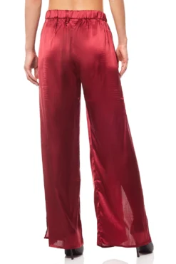 Tamaris Palazzo-Hose Stoffhose Kurzgröße Rot 7 Tamaris Palazzo-Hose Stoffhose Kurzgröße Rot -Mode Reich Geschaft 293359 1 Rot