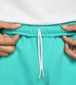 NIKE Sweat-Shorts Lockere Basketball-Shorts Solo Swoosh Fleece Short DV3055 -Mode Reich Geschaft DV3055 Deal 8